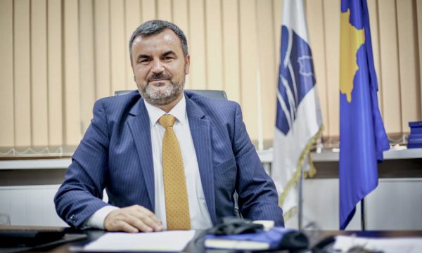Avokati i Popullit kërkon të rishikohen masat anti-COVID