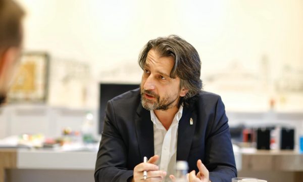 Gjendja e rrugëve në Prishtinë pas reshjeve të borës, reagon Përparim Rama
