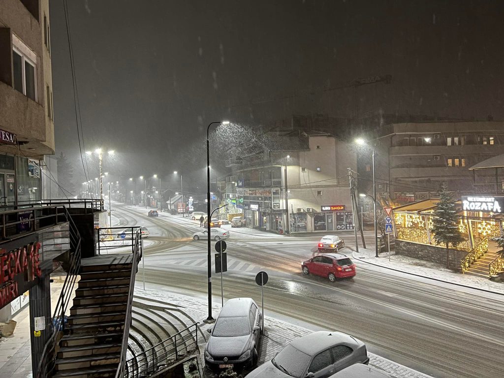 Rrahje në Lipjan, i hedhin sprej në fytyrë