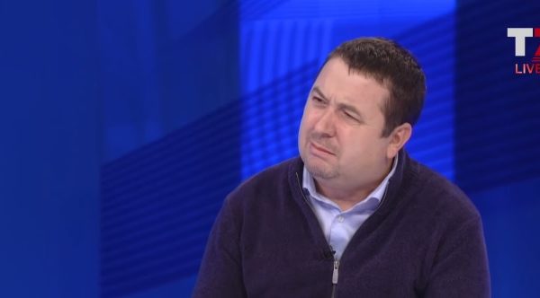 Latifi tregon pse Shaban Polluzha e kapi pushkën kundër partizanëve