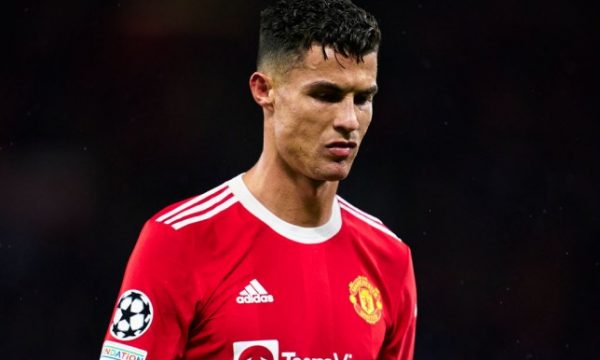 Ronaldo gaboi që iu ribashkuar Manchester Unitedit, thotë ish-sulmuesi i Arsenalit