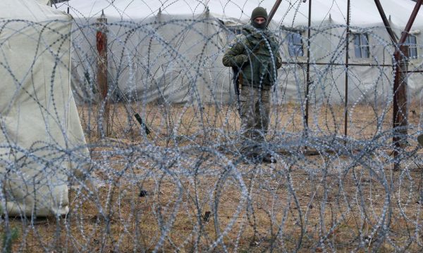Situata e tensionuar në Ukrainë mund të nxisë probleme në Kosovë, thonë analistët