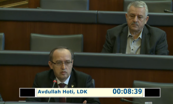 Avdullah Hoti: Të merret kredi për të paguar skemat sociale kjo s’ka ndodhur që nga 2008