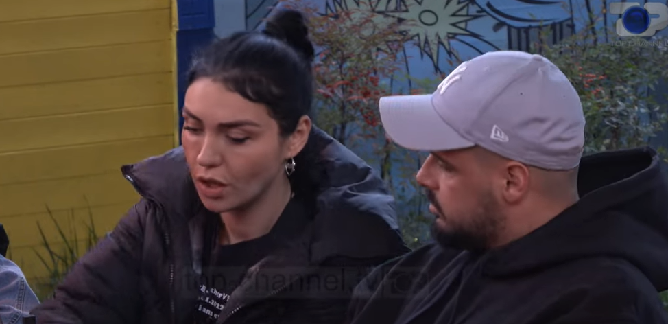 Arbri i shpreh dashurinë Einxhelit, ajo i përgjigjet ftohtë