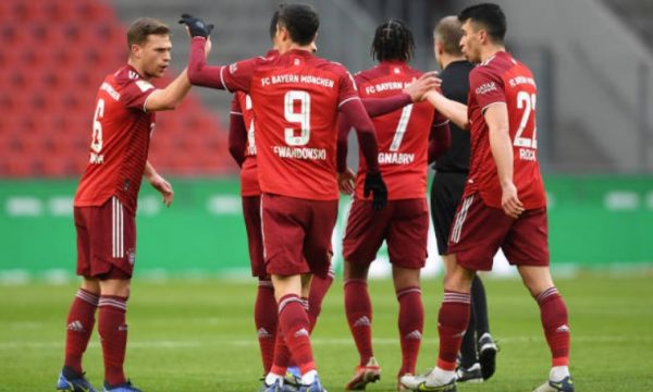 Bayerni fiton lehtësisht ndaj Kolnit, Lewandowski shkëlqen me hat-trik