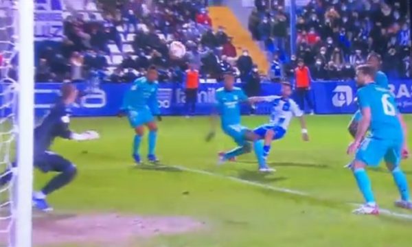 Alcoyano e befason Realin