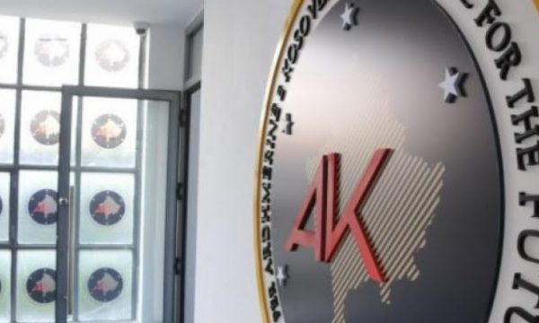 Rezultati jo i mirë në zgjedhje, vjen një dorëheqje në AAK