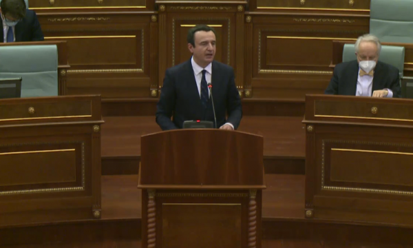 Kurti thotë se masat ndaj atyre që hyjnë në Kosovë s’janë diskriminuese