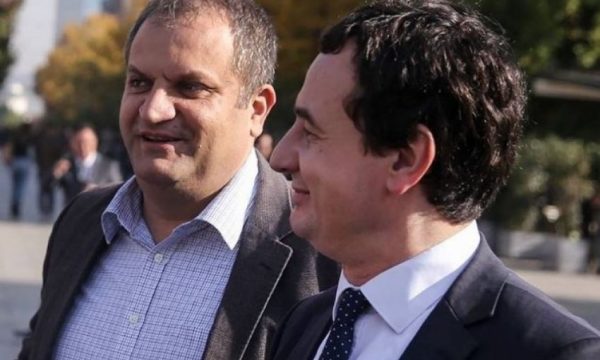 Ahmeti i reagon Kurtit: Çka po na vyejnë gjermanët me ndreq blloqe