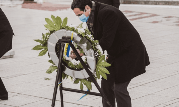 Kurti në Prekaz: Kulla e Jasharajve, një margaritar i historisë sonë të lavdishme dhe të dhimbshme