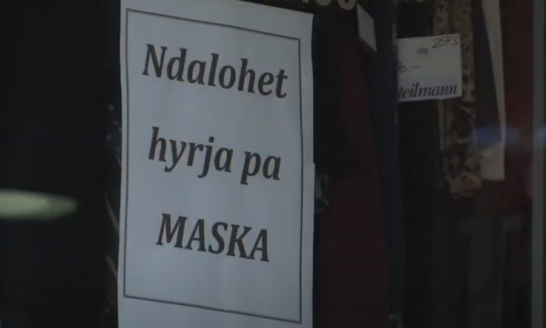 Këto maska mund të mos ju mbrojnë mjaftueshëm nga Omicroni, thotë një raport