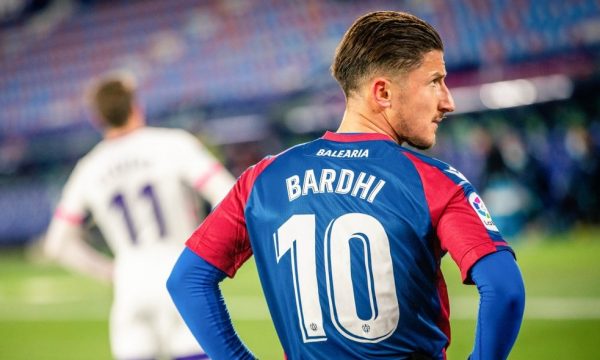 Një tjetër skuadër e do Bardhin, përveç Milanit