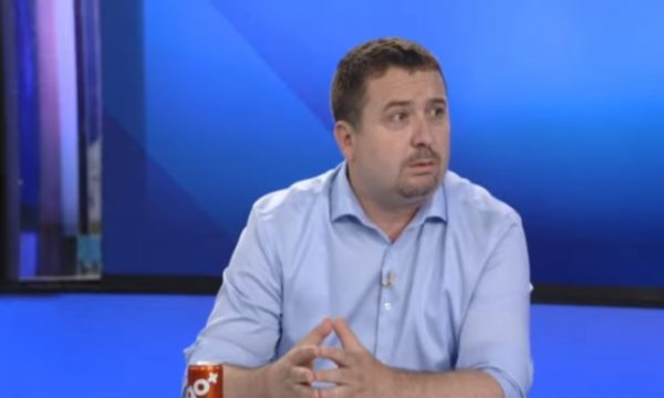 Latifi: Mbase marrëveshja e Perëndimit me Rusinë do të sjellë bashkimin e Kosovës me Shqipërinë