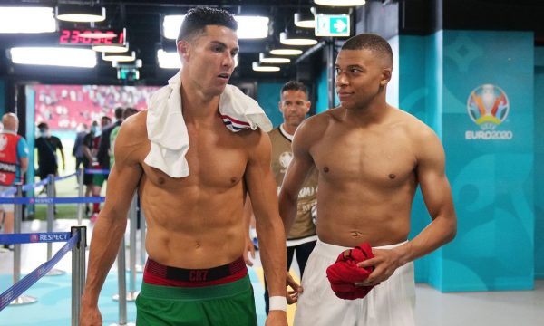 Ronaldo në vend të Mbappes, rihapet gjithçka