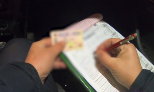 500 euro, pesë pikë negative, një vit pa patentë shoferë, për ferizajasin pasi voziti 121 km/h