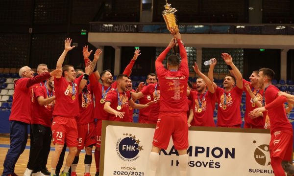 Besa dominuese, Kosova e pafuqishme në Evropë