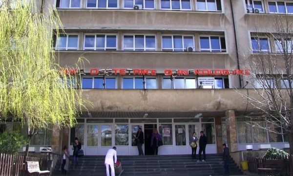 Dhjetë gra shtatzëna me Covid-19 duke u trajtuar në Gjinekologji