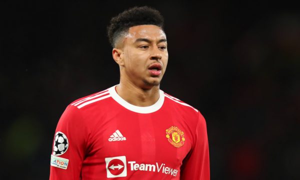 Newcastle ofertë 10 milionë funte për Jesse Lingard