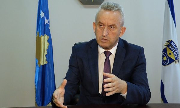 Qalaj i bën opozitë Sveçlës: Këto janë dështimet tua