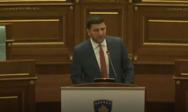 Memli Krasniqi në dhjetor 2021: Rryma do të shtrenjtohet për shkak të paaftësisë së kësaj qeverie