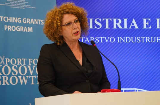 Ministrja Hajdari tregon pse u rriten çmimet e produkteve bazike