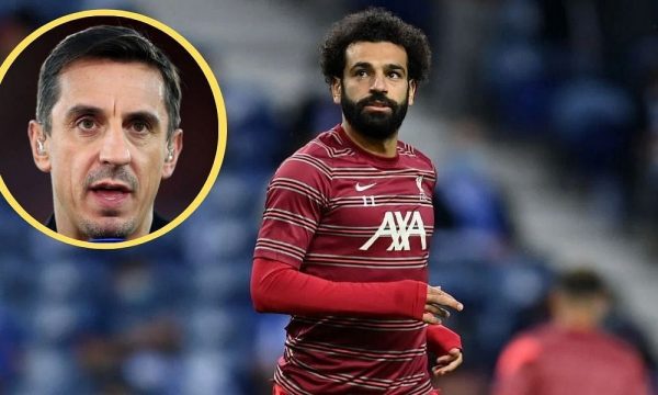 Neville: “E pabesueshme që Salah nuk është në 11-shen e FIFA-s”