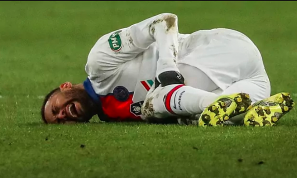 Neymar po lufton me kohën për t’u rikuperuar nga lëndimi
