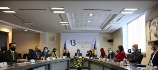 Flasin nga Qeveria, tregojnë nëse mund t’u konfiskohet pasuria mërgimtarëve me Ligjin e ri