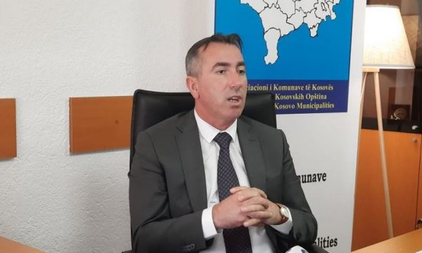 Ligji i pagave mund t’i shtyejë shumë persona mos të kandidojnë më për t’u bërë asambleist!