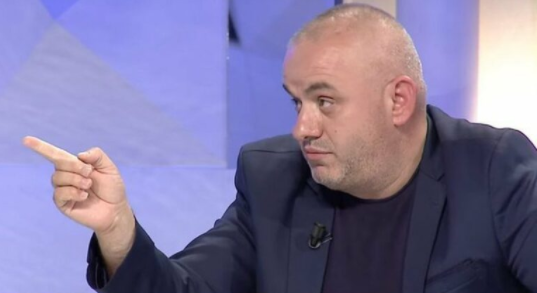 Artan Hoxha: Sali Berisha është mbreti i dhunës dhe i terrorit në Shqipëri