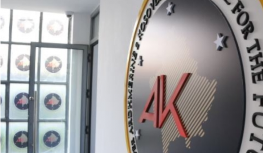 Bëri koalicion me LDK-në dhe emëroi djalin këshilltar të kryetarit pa lejen e partisë, AAK shkarkon asambleistin e vetëm në Dragash