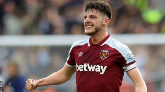 Manchester United përgatit ofertën e re për Declan Rice