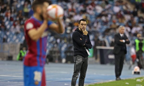 Ancelotti paralajmëron rikthimin e Barcelonës me Xavin
