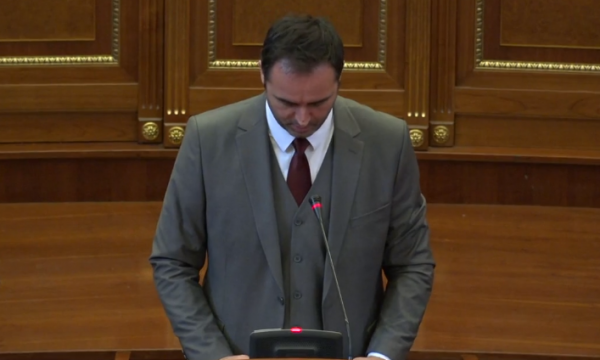 Konjufca: Çdo njëri nga ne më 17 shkurt kaplohemi nga një gjendje e veçantë shpirtërore