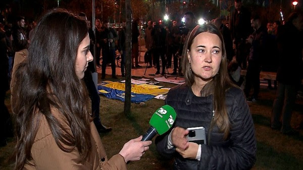 Protestë në Tiranë kundër luftës, vajza nga Ukraina: Kam djalin 8 vjeç atje
