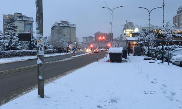 Reshjet e borës, Ministria njofton për gjendjen e rrugëve
