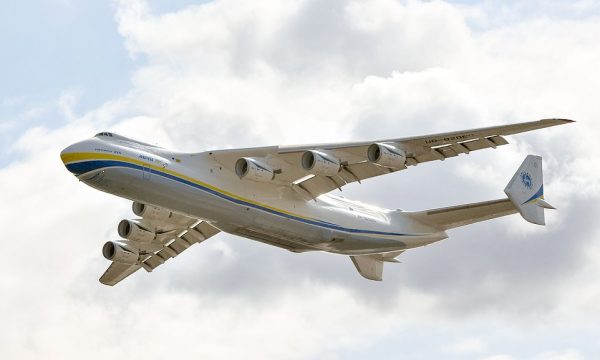Ukraina: Ushtria ruse e ka shkatërruar avion më të madh në botë