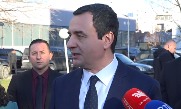 Kurti: Ata që punuan dhe luftuan, lanë gjurmë ta pashlyeshme për këtë ditë