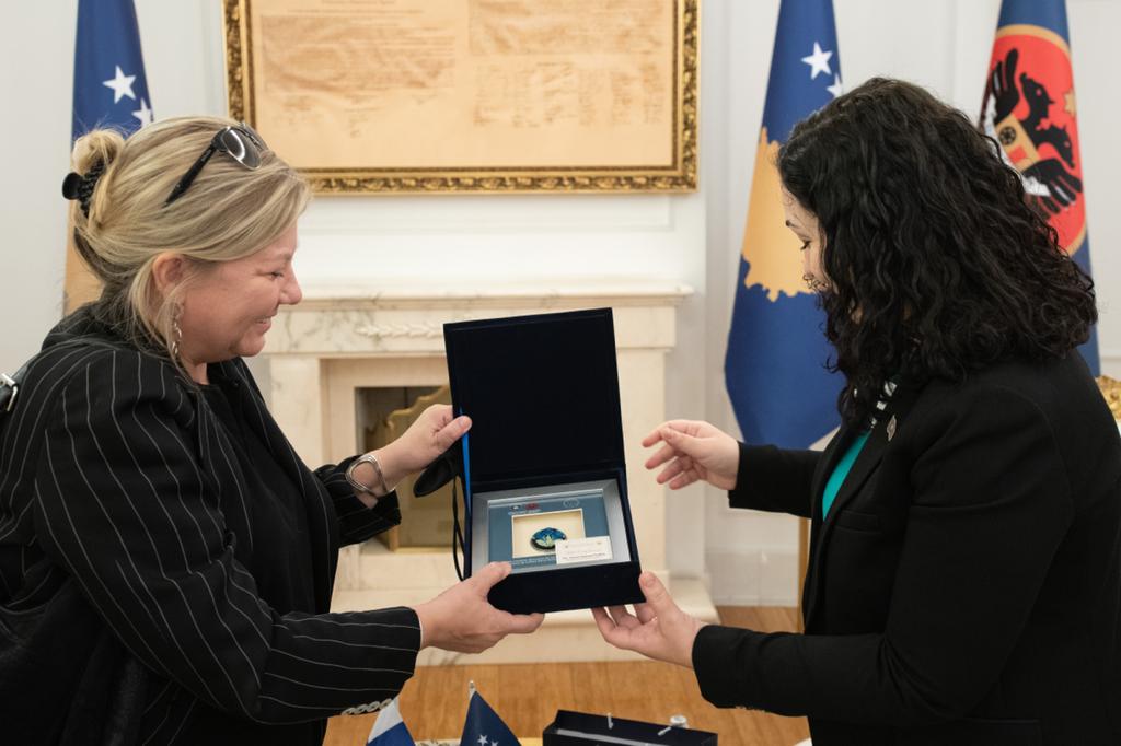 Presidentja Osmani pret në takim lamtumirës ambasadoren finlandeze, Pia Stjernvall