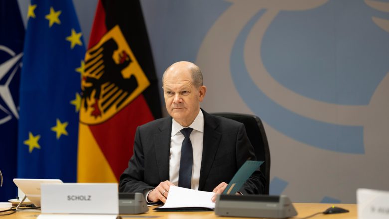 Gjermania, Republika Çeke dhe Holanda do të dërgojnë ndihmë ushtarake në Ukrainë