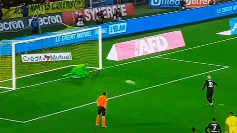 PSG fiton penallti – Neymar gjuan, portieri Lafont kap topin e goditur nga braziliani