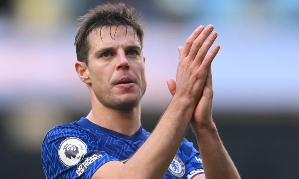 Azpilicueta nuk komenton të ardhmen e tij, fundi i kontratës së tij është afër