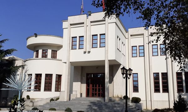 Edhe një aktakuzë tjetër për një drejtor të Mytaher Haskukës sa ishte kryetar
