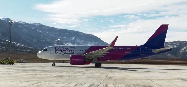 Kompania WizzAir ul avionët e parë në aeroportin e Kukësit (VIDEO)