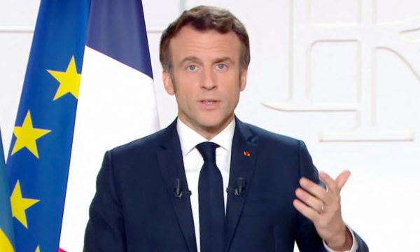 Macron, i butë me Rusinë: S’jemi në luftë, ende mbaj kontakte me Putinin