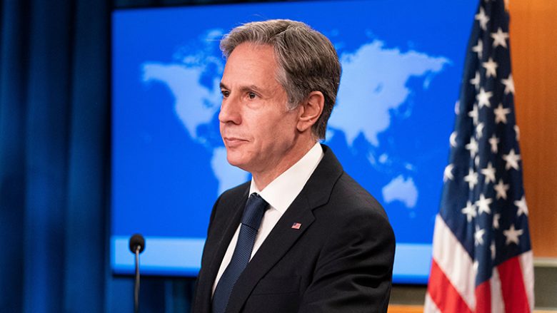 Ligjvënësit amerikanë letër sekretarit Blinken: SHBA-ja të fuqizojë rolin e saj në Ballkan pas agresionit rus