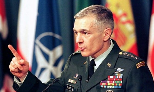 Wesley Clark është gjeneral me 4 yje, ka një porosi për Putinin