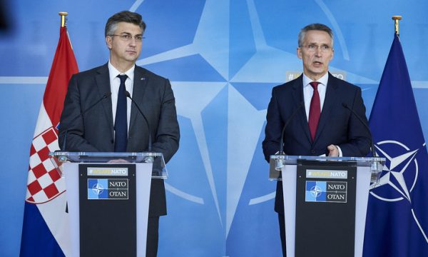 Rrëzimi i dronit sovjetik në Kroaci, sekretari i NATO’s flet me kryeministrin Plenkoviq