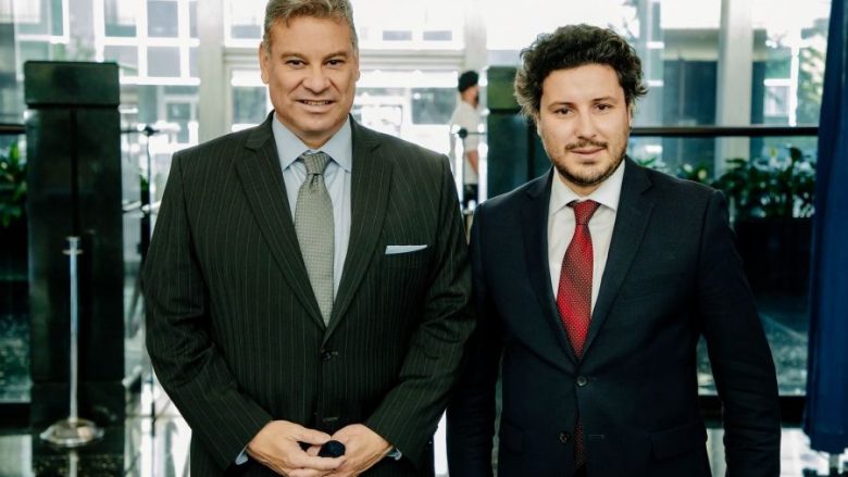 Abazoviq i premton Escobarit: Qeveria e re malazeze do të punojë edhe më shumë për të shtypur agresionin rus
