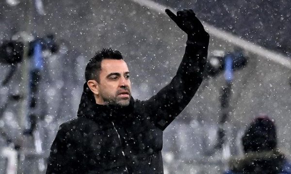Xavi reagon pas kalimit të Barcelonës në çerekfinale